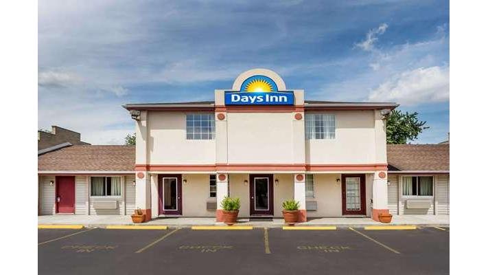Days Inn by Wyndham Plymouth in Plymouth, Indiana, United States