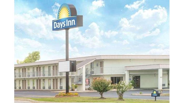 Days Inn by Wyndham Ripley in Ripley, Tennessee, United States