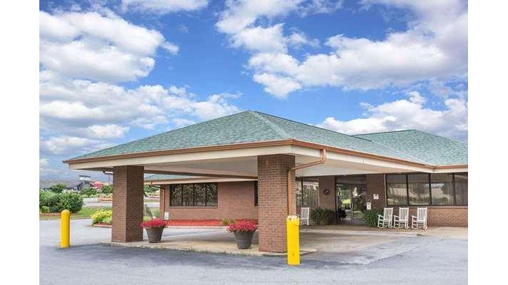 Days Inn by Wyndham Wilkesboro in North Wilkesboro, North Carolina, United States