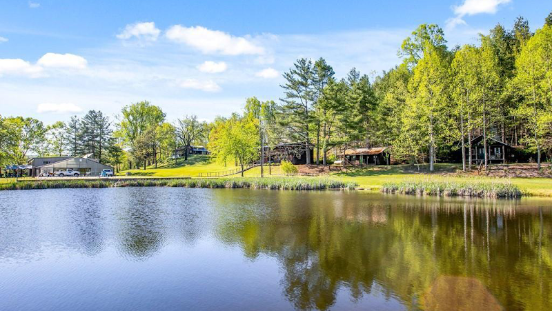 Deerwoode Reserve in Brevard, North Carolina, United States