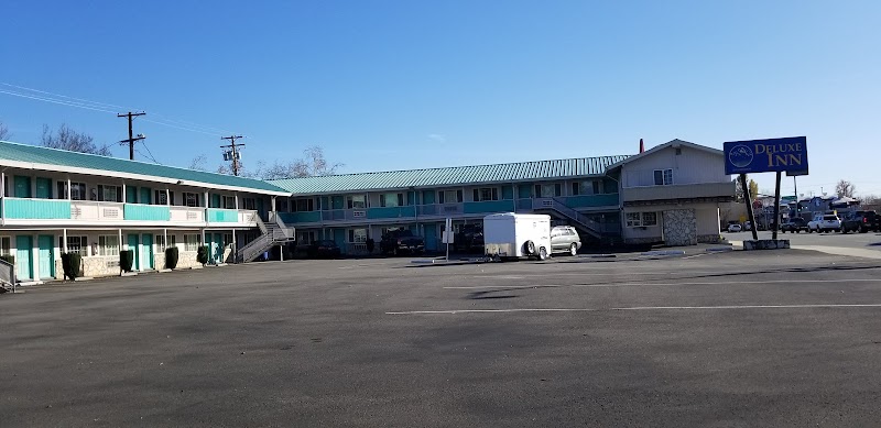 Deluxe Inn in Redding, California, United States