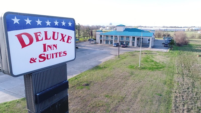 Deluxe Inn & Suites in Greenwood, Mississippi, United States