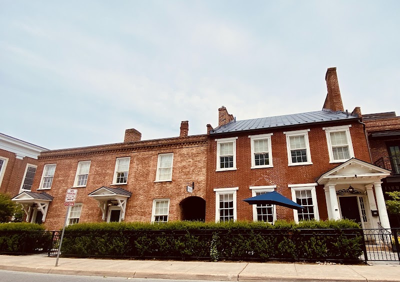 Dinsmore House Inn in Charlottesville, Virginia, United States