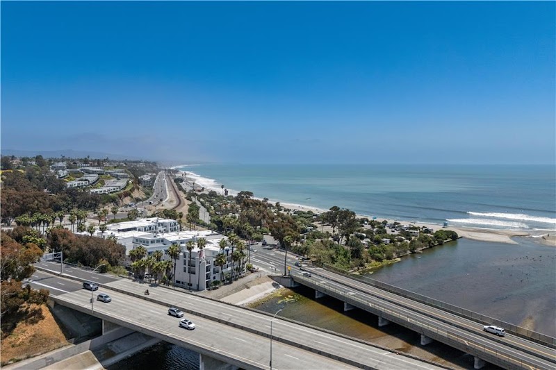 DoubleTree Suites by Hilton Doheny Beach in Dana Point, California, United States