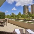 DoubleTree by Hilton Hotel Alana – Waikiki Beach