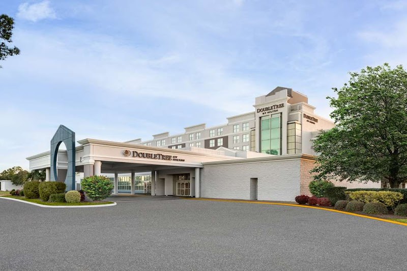 DoubleTree by Hilton Hotel Norfolk Airport in Norfolk, Virginia, United States