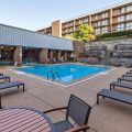 DoubleTree by Hilton Hotel Pittsburgh – Green Tree