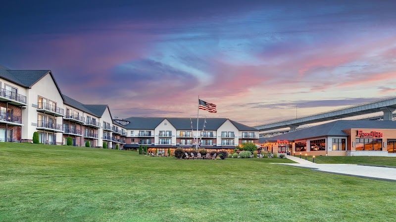 DoubleTree by Hilton Hotel Port Huron in Port Huron, Michigan, United States