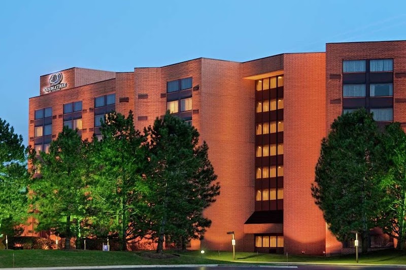DoubleTree by Hilton Lisle Naperville in Lisle, Illinois, United States