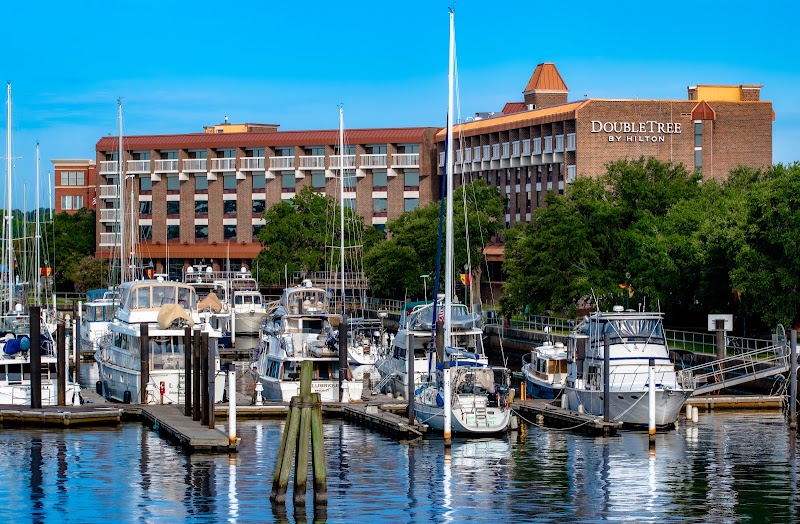 DoubleTree by Hilton New Bern-Riverfront in New Bern, North Carolina, United States
