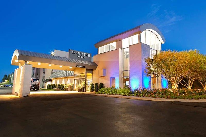 DoubleTree by Hilton Roseville Minneapolis in Roseville, Minnesota, United States