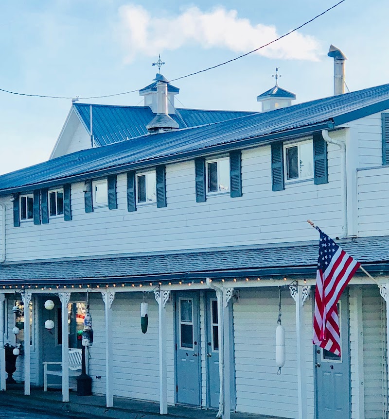 Driftwood Inn & Seaside Lodges in Homer, Alaska, United States