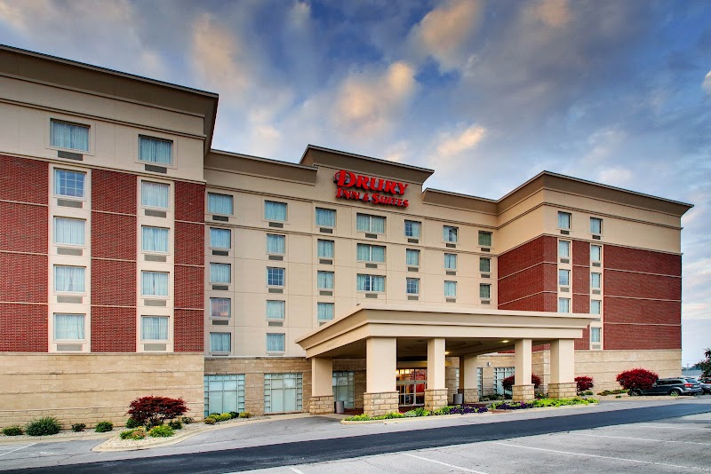 Drury Inn & Suites Findlay in Findlay, Ohio, United States