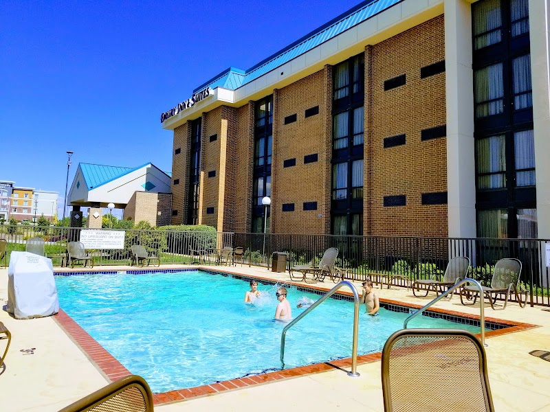 Drury Inn & Suites St. Louis Westport in Maryland Heights, Missouri, United States