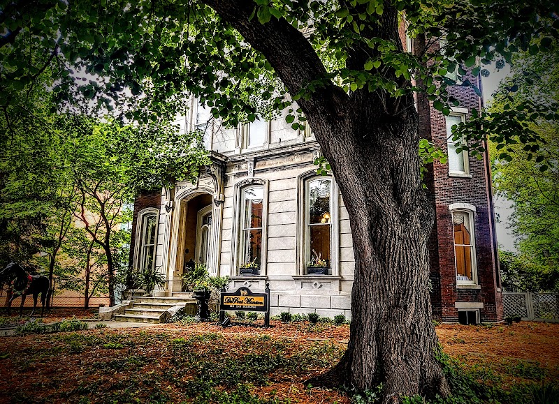 DuPont Mansion in Louisville, Kentucky, United States
