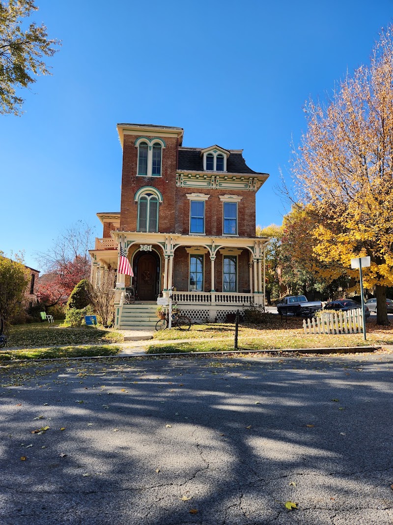 Dubach Inn in Hannibal, Missouri, United States