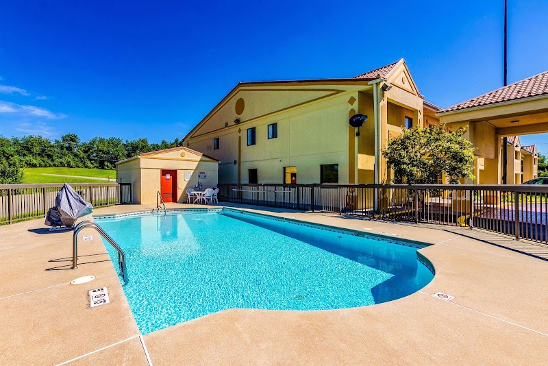 Econo Lodge Christiansburg-Blacksburg I-81 in Christiansburg, Virginia, United States