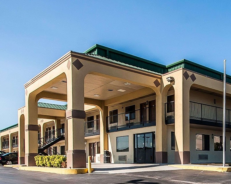 Econo Lodge Inn & Suites in La Vergne, Tennessee, United States