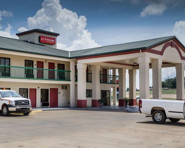 Econo Lodge Inn & Suites in Philadelphia, Mississippi, United States