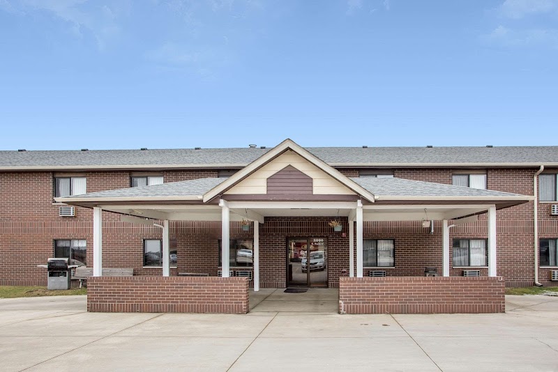 Econo Lodge Inn & Suites in Dubuque, Iowa, United States
