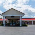 Econo Lodge Inn & Suites Orangeburg