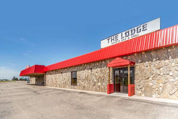 Econo Lodge Inn & Suites in Brookings, South Dakota, United States