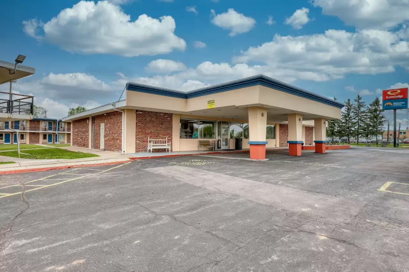 Econo Lodge Neenah in Neenah, Wisconsin, United States