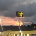Economy Inn