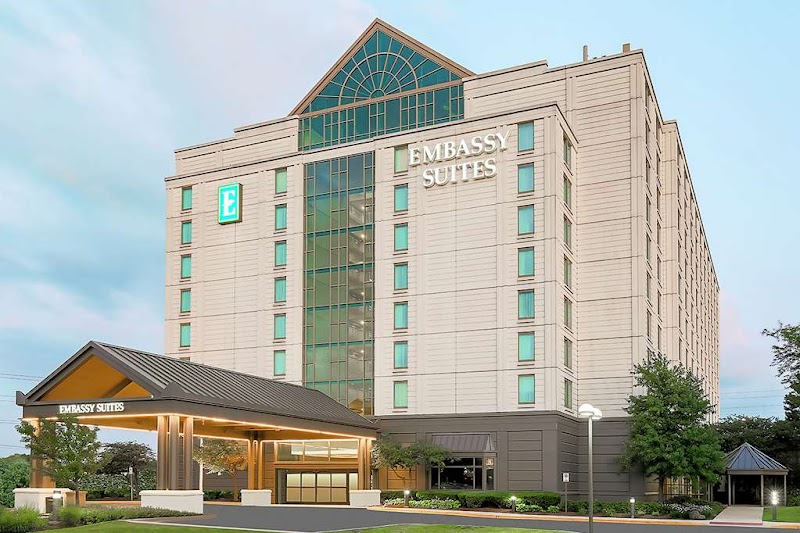 Embassy Suites by Hilton Chicago Lombard Oak Brook in Lombard, Illinois, United States