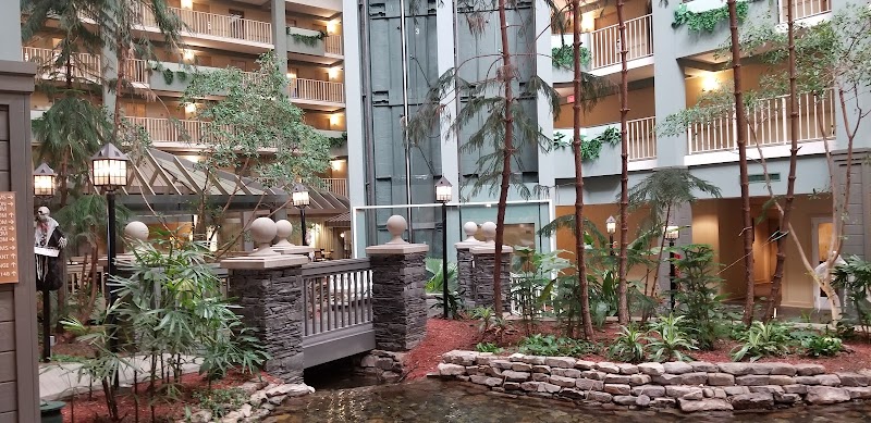 Embassy Suites by Hilton Pittsburgh Airport in Coraopolis, Pennsylvania, United States