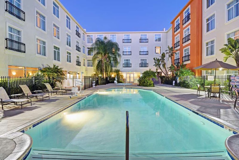 Embassy Suites by Hilton Valencia in Santa Clarita, California, United States