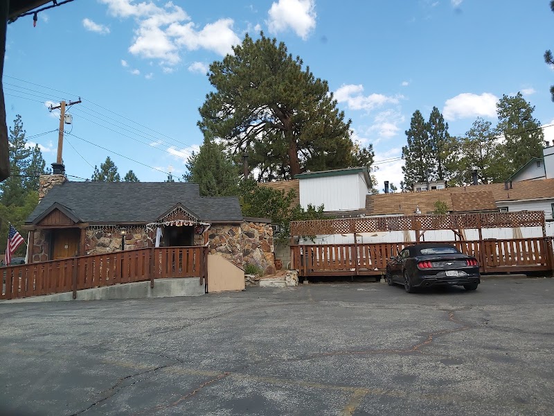 Embers Lodge and Cabins in Big Bear Lake, California, United States