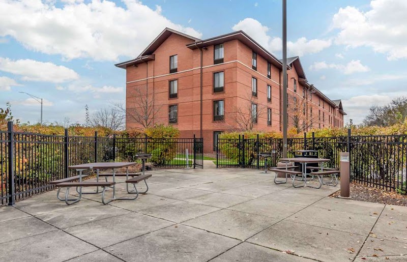Extended Stay America - Chicago - Lombard - Yorktown Center in Lombard, Illinois, United States