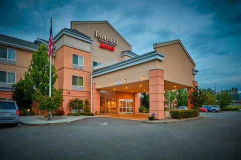 Fairfield Inn & Suites by Marriott Burlington in Burlington, Washington, United States