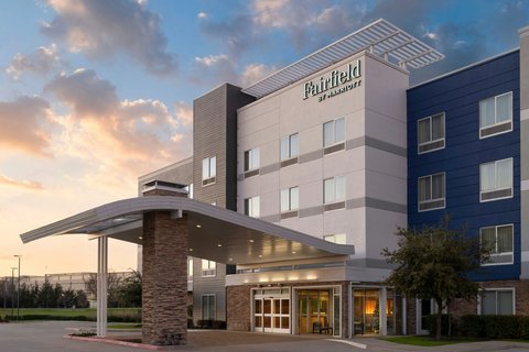 Fairfield Inn & Suites by Marriott Dallas Grand Prairie in Grand Prairie, Texas, United States
