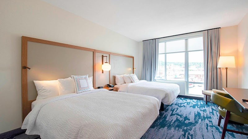 Fairfield Inn & Suites by Marriott Duluth Waterfront in Duluth, Minnesota, United States