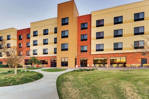 Fairfield Inn & Suites by Marriott Dunn I-95 in Dunn, North Carolina, United States