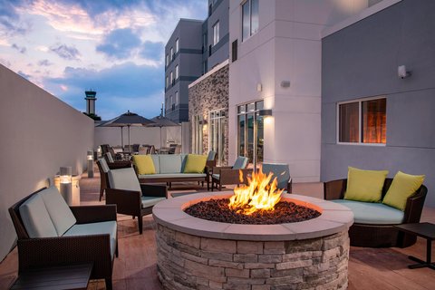 Fairfield Inn & Suites by Marriott Harrisburg International Airport in Middletown, Pennsylvania, United States