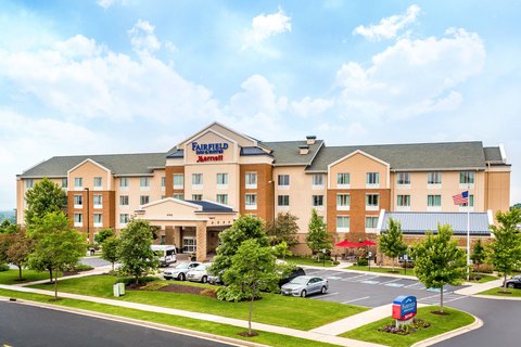 Fairfield Inn & Suites by Marriott Madison East in Madison, Wisconsin, United States