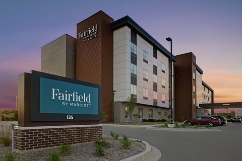 Fairfield Inn & Suites by Marriott Milwaukee Brookfield in Brookfield, Wisconsin, United States