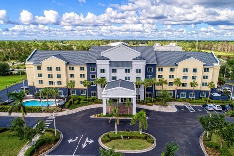 Fairfield Inn & Suites by Marriott Naples in Naples, Florida, United States