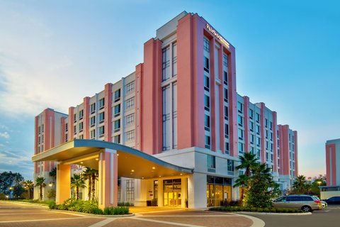 Fairfield Inn & Suites by Marriott Orlando at FLAMINGO CROSSINGS® Town Center in Davenport, Florida, United States