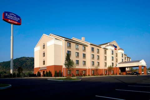 Fairfield Inn & Suites by Marriott Pittsburgh Neville Island in McKees Rocks, Pennsylvania, United States