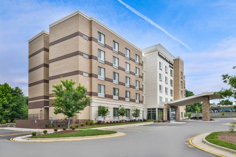 Fairfield Inn & Suites by Marriott Raleigh Cary in Cary, North Carolina, United States