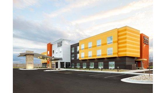 Fairfield Inn & Suites by Marriott Salina in Salina, Kansas, United States