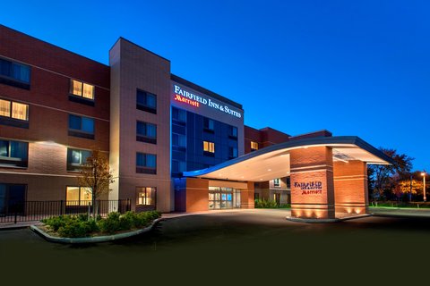 Fairfield Inn & Suites by Marriott Syracuse Carrier Circle in East Syracuse, New York, United States