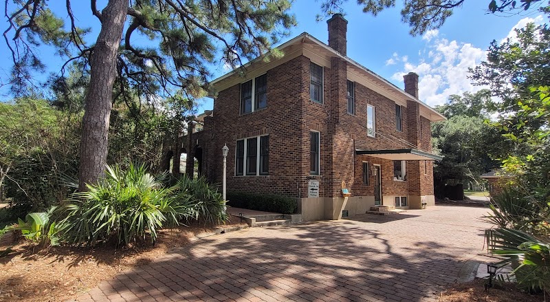 Far View - A Bed & Breakfast Estate in Brenham, Texas, United States