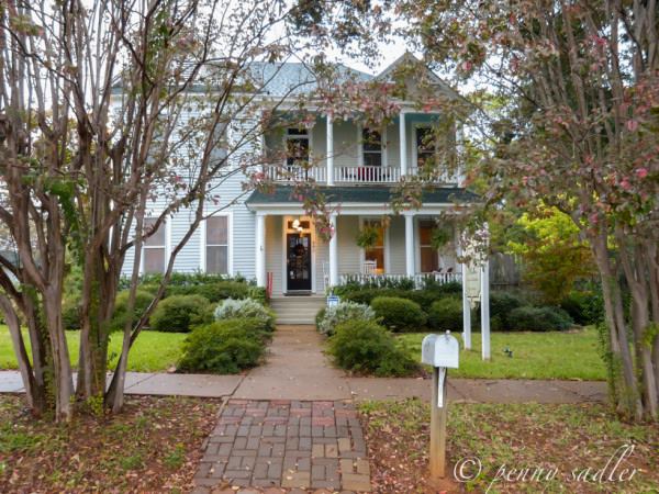 Fig Tree Manor in Palestine, Texas, United States