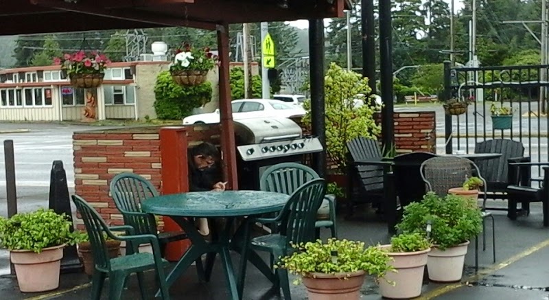 Fir Grove Motel in Reedsport, Oregon, United States