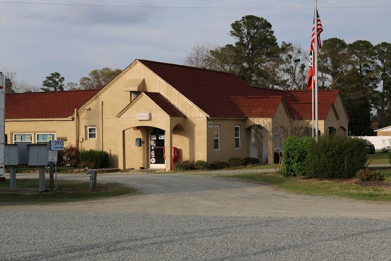 Four Oaks Lodging and RV Resort in Benson, North Carolina, United States